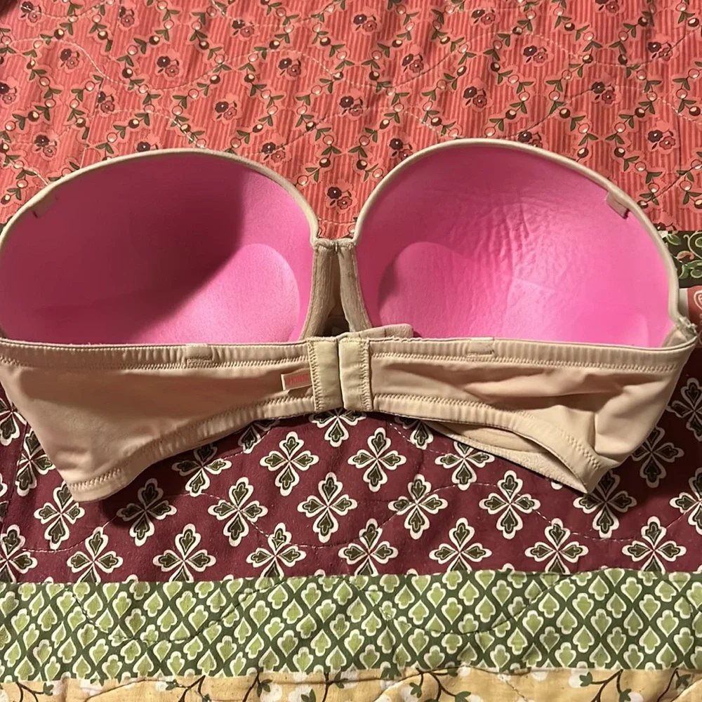 Victorias Secret strapless Bra-36DD - Picture 2 of 5
